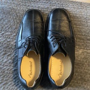 Men’s black dress shoe. Size 10 1/2. NEVER WORN!